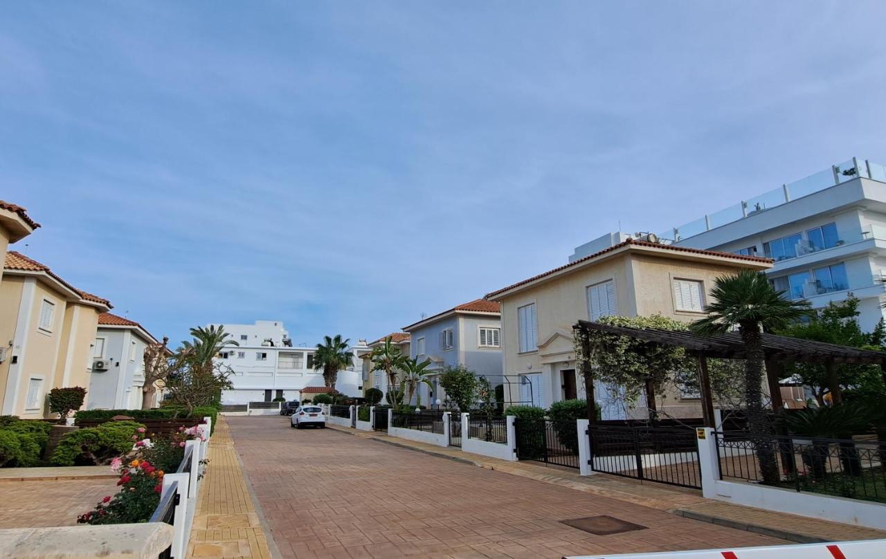 Villa Marina By Fig Tree Bay Protaras Buitenkant foto